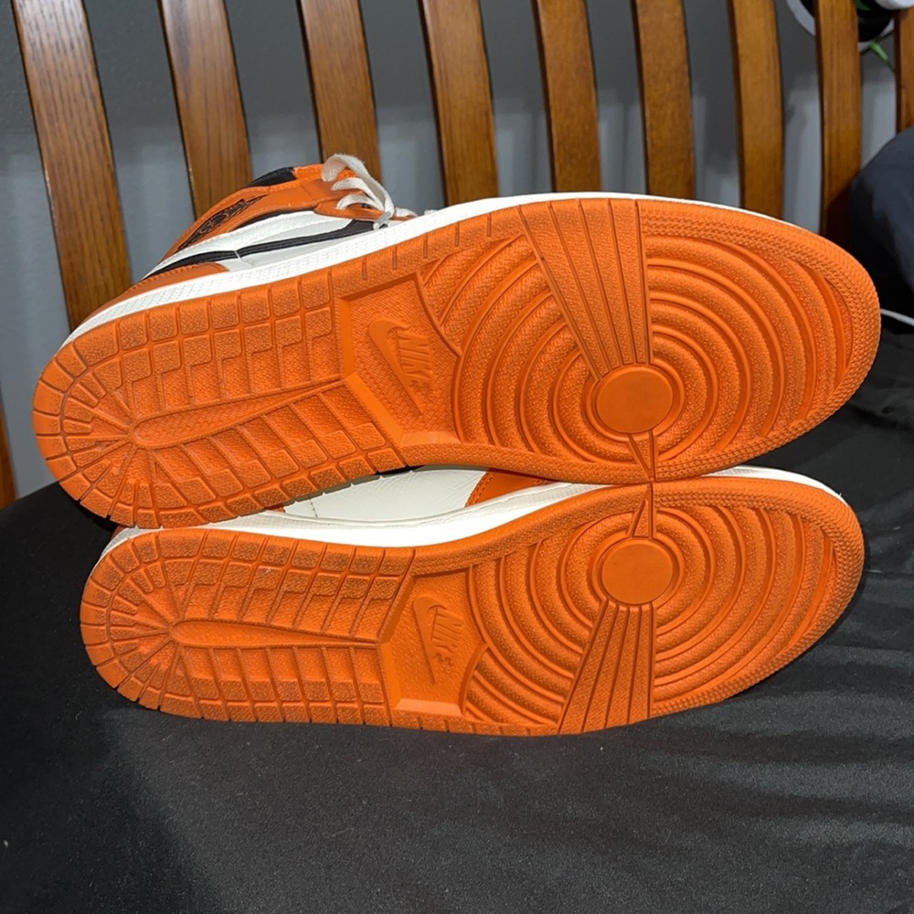 Jordan 1 Reverse Shattered backboard - Picture 2 of 7
